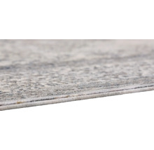 Detailansicht eines gemusterten Teppichs