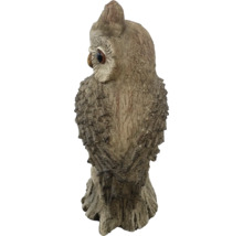 Dekorative Eulenfigur aus Kunststein für den Garten