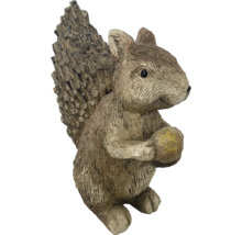 Dekorative Eichhörnchenfigur mit Nuss für den Außenbereich