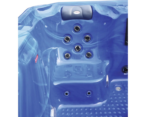 Innenansicht eines Whirlpools mit Düsen