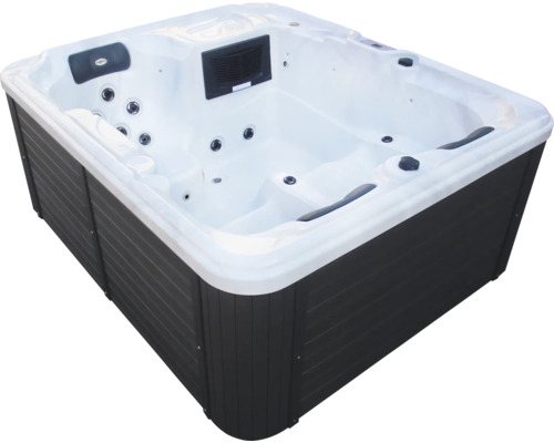 Freistehender Whirlpool mit Düsen