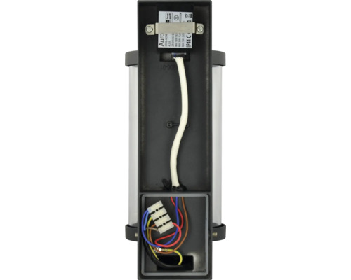 Innenansicht einer Wandleuchte mit sichtbarer Verkabelung