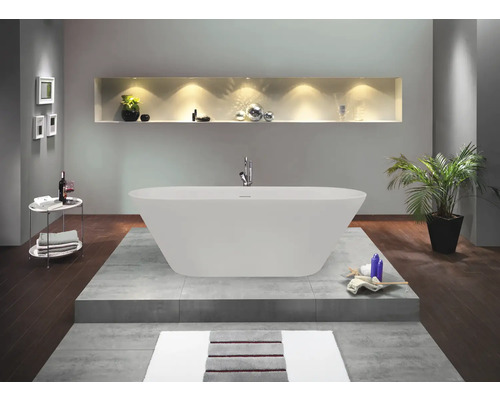 Freistehende ovale Badewanne Ottofond Mago 75x150x56.5 cm weiß glänzend glatt Freistehende Badewanne in einem Badezimmer mit modernen Akzenten