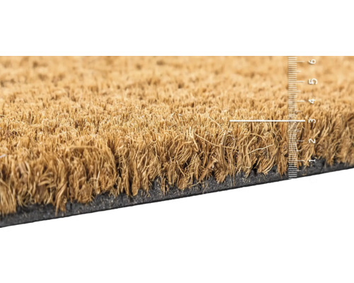 Kokosmatte mit Messskala zur Bestimmung der Mattenstärke