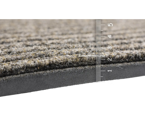 Detailansicht einer Schmutzfangmatte mit Messskala zur Darstellung der Dicke