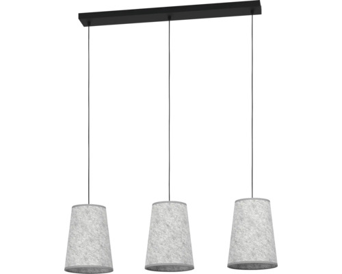 Hängelampe mit drei Lampenschirmen und schwarzer Aufhängung