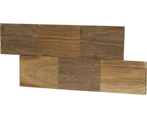 Holzverkleidung mit quadratischen Elementen