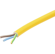 Gelbes Elektrokabel mit drei Adern