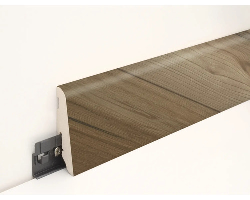 Sockelleiste mit Holzdekor und Befestigungsclip