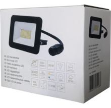 Verpackung eines LED-Wandstrahlers mit technischen Daten