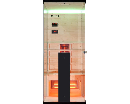 Innensauna mit Holzwänden und Infrarotstrahlern