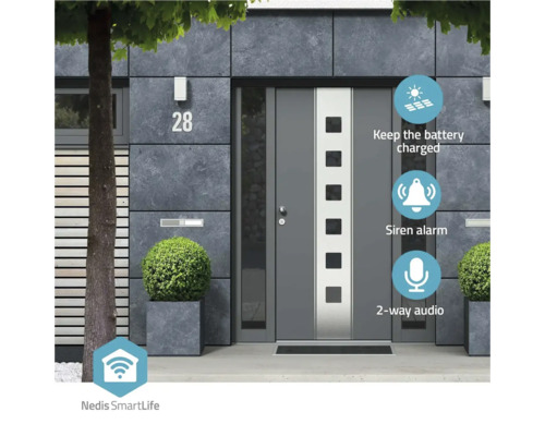 Moderne Hauseingangstür mit Nedis SmartLife Funktionen: Batterieaufladung, Sirenenalarm, Zwei-Wege-Audio