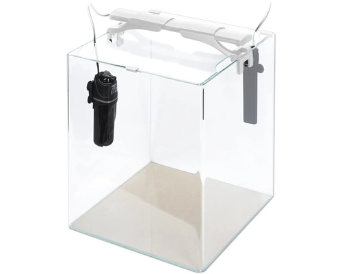 Leeres Glasaquarium mit Filter und Beleuchtung