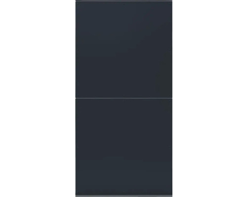 Zwei aneinandergereihte Paneele