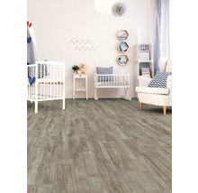 Babyzimmer mit Holzboden