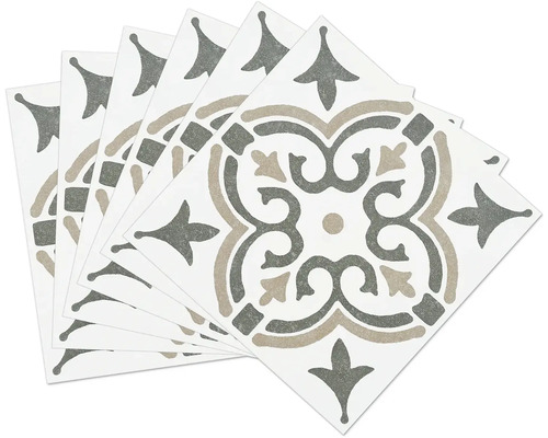 Mehrere quadratische Fliesen mit gemustertem Dekor