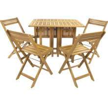 Gartentisch mit vier Holzklappstühlen