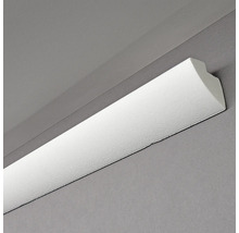 Stuckleiste aus Polystyrol an Wand und Decke