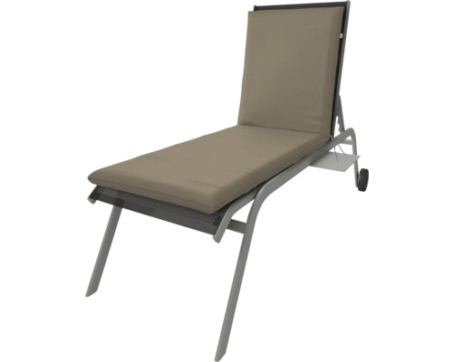 Liege mit Polsterauflage und Rollen