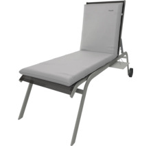 Liegestuhl mit Auflage und Rollen