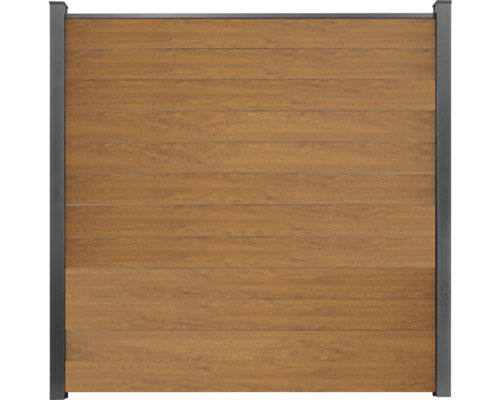 Sichtschutzzaun aus Holz mit Metalleinfassung