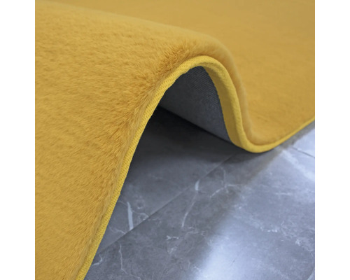 Detailansicht eines Teppichs mit Flor