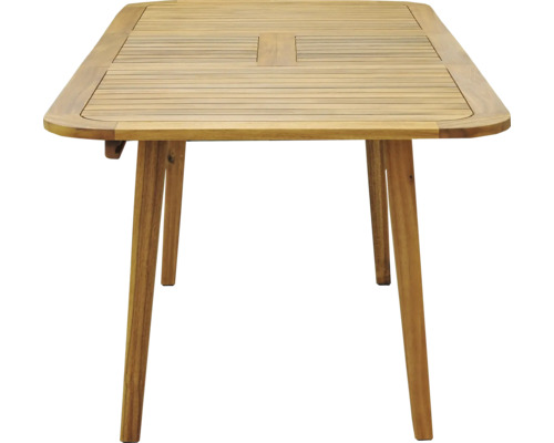 Gartentisch aus Holz mit gerader Tischplatte und vier Beinen.