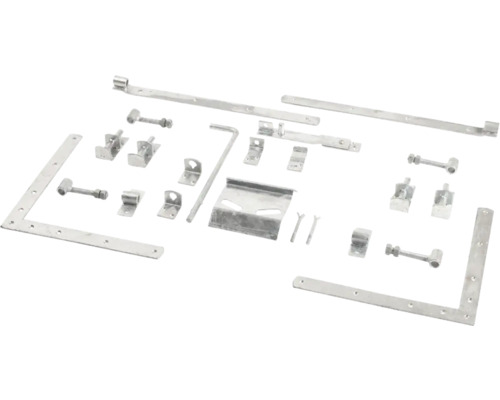 Verschiedene Torbeschläge aus Metall