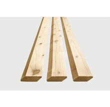 Drei rohe Holzbretter