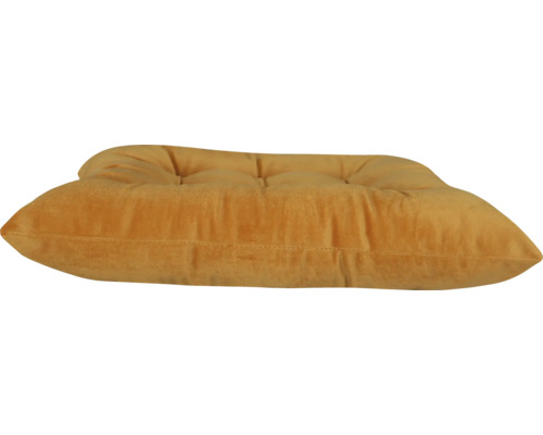 Dekokissen mit Knöpfen