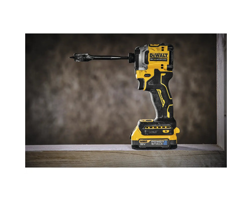 DeWalt Akku-Schlagschrauber mit Bohrer