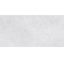 Helle, matte Bodenfliese mit Steinoptik