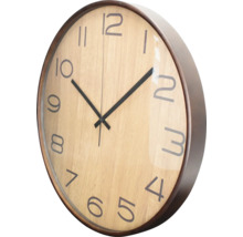 Wanduhr mit Holzoptik und schwarzen Zeigern