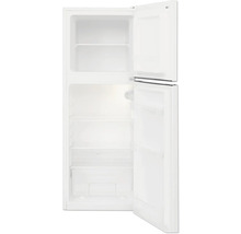 Geöffneter Kühlschrank mit Regalen