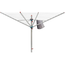 Drehflügelwäscheständer mit Wäsche