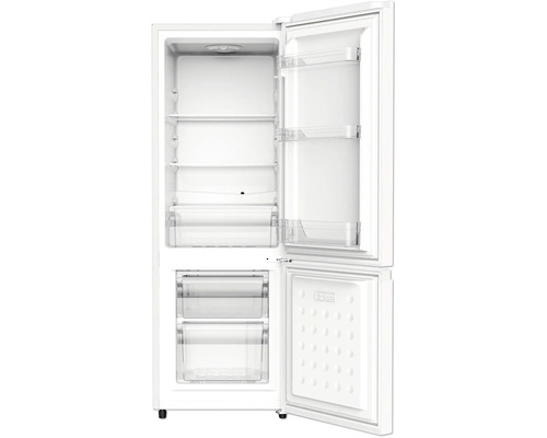 Geöffneter Kühlschrank mit Regalen und Gefrierfach