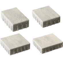 Vier Pflastersteine aus Beton