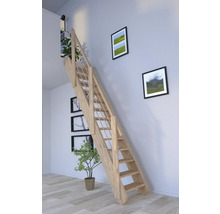 Holztreppe mit Geländer in einem Wohnraum mit Bildern an der Wand