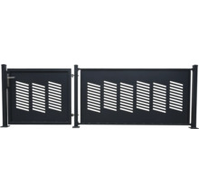 Gartentor und Zaunelement mit diagonalen Ausschnitten für den Außenbereich