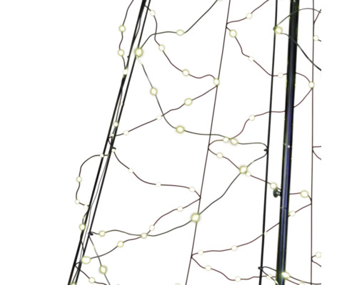 Detailaufnahme einer Lichterkette um einen Baum