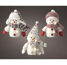 Drei dekorative Schneemannfiguren mit Mützen und Schals