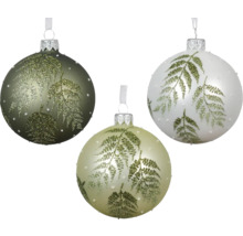 Drei Weihnachtskugeln mit Farnmotiv