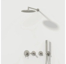 Duscharmatur mit Kopfbrause, Handbrause und Thermostat an der Wand montiert