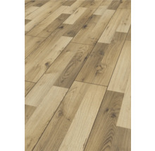 Verlegtes Laminat in Holzoptik