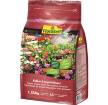 FloraSelf Balkon Langzeitdünger in einer 1,25 Kilogramm Packung.