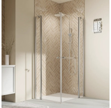 Eckdusche mit Glaswänden und Duscharmatur im Badezimmer