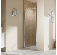 Badezimmer mit Duschkabine und Handtuchhalter