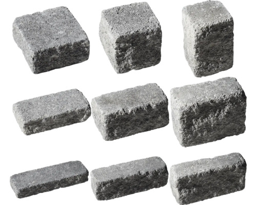 Mehrere Betonpflastersteine unterschiedlicher Größe