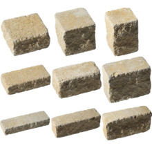 Mehrere Mauersteine aus Beton