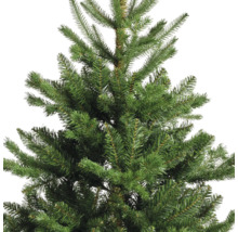 Detailansicht eines künstlichen Weihnachtsbaums